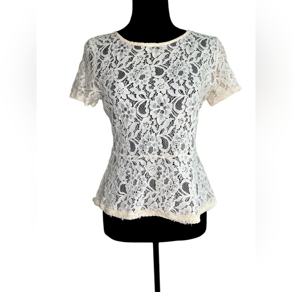 White Floral Lace Short Sleeve Peplum Top Size Large - Picture 3 of 7